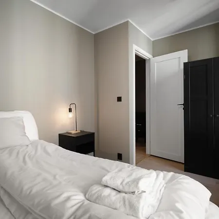 L Nygard Μπέργκεν